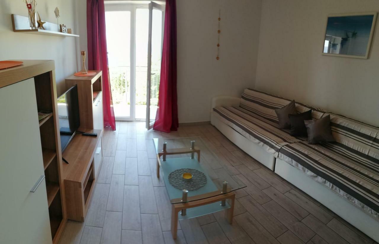 Apartmani Nada Klenovica Kültér fotó